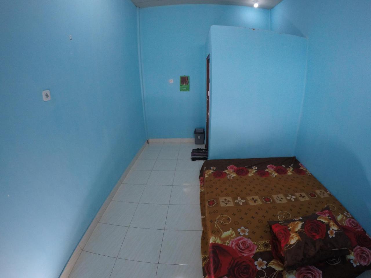 Penginapan Asidik Bira Ngoại thất bức ảnh